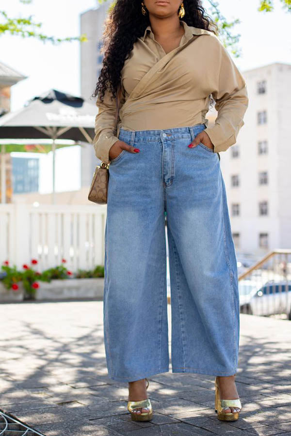 Classic Light Washed Wide Leg Jeans