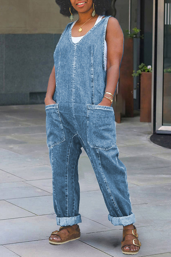 Stylish Patched Pocket Denim Jumpsuit